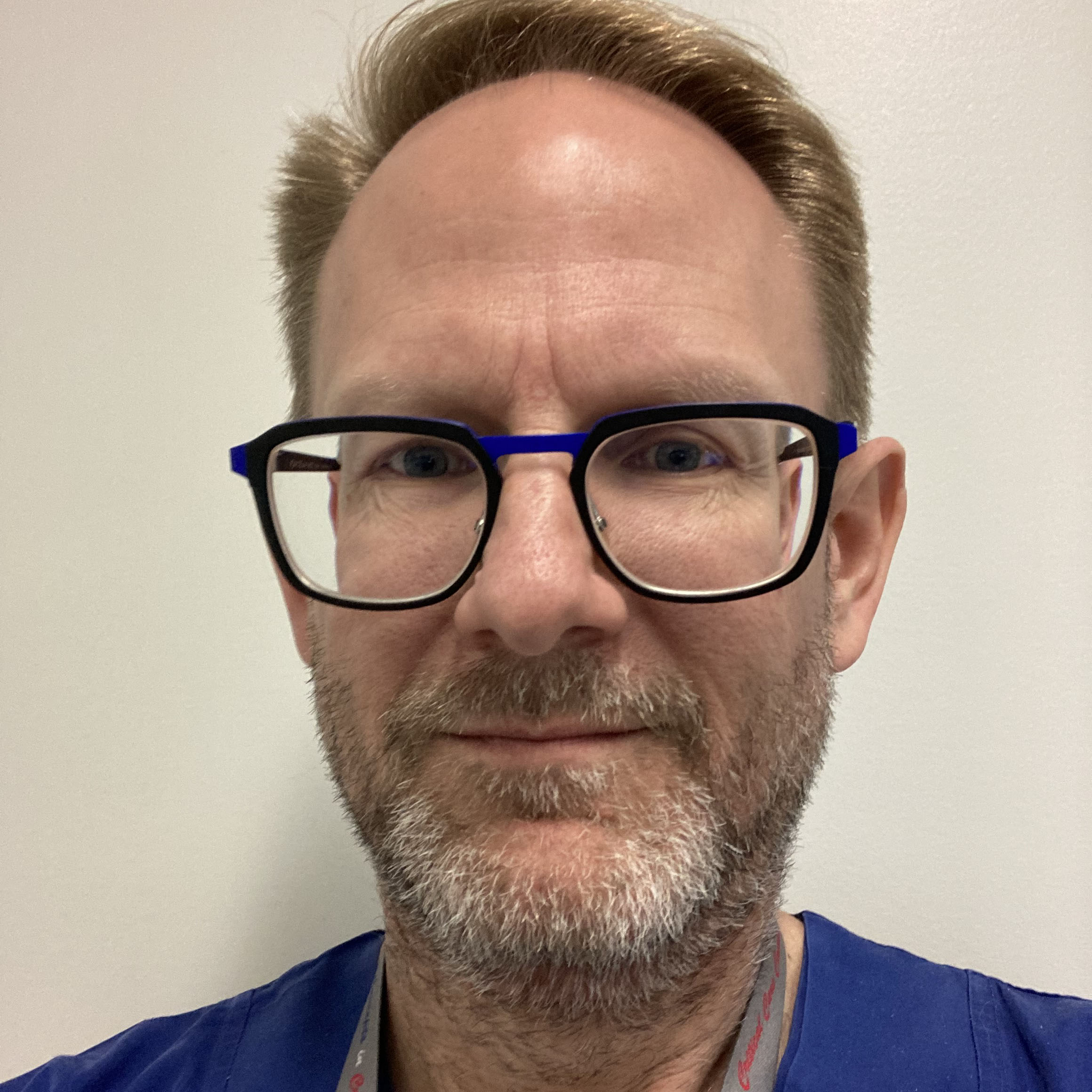 Dr Michael Putt