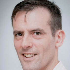 Dr Lewis Campbell