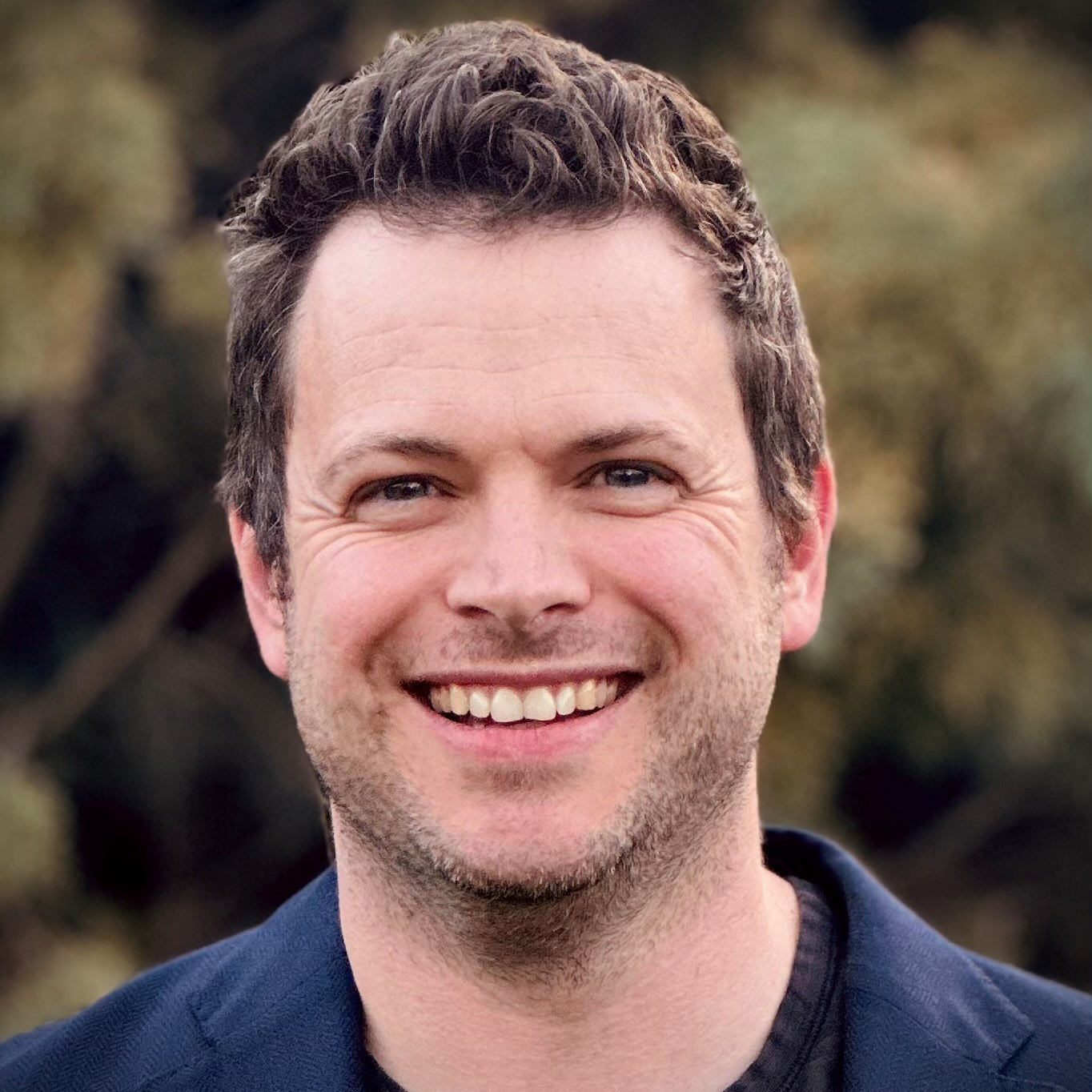 Associate Professor Tom Rozen